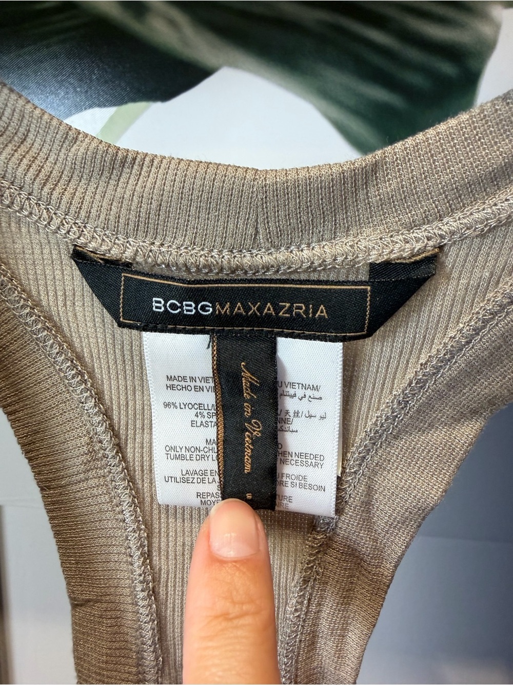 BCBGMaxAzria Taupe Ribbed Racerback Tank Size S - Picture 3 of 6